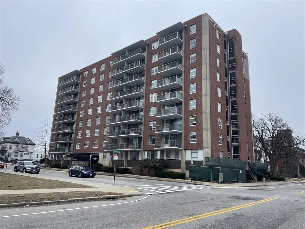 Unit for sale at 80 Salisbury St, Worcester, MA 01609
