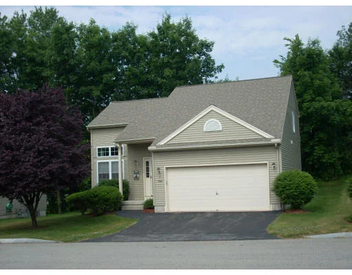 Unit for sale at 3 Vineyard Lane, Methuen, MA 01844