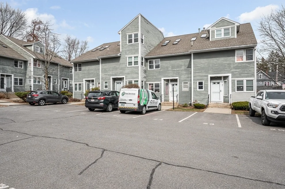 Unit for sale at 38 Farmland Rd, Lowell, MA 01850