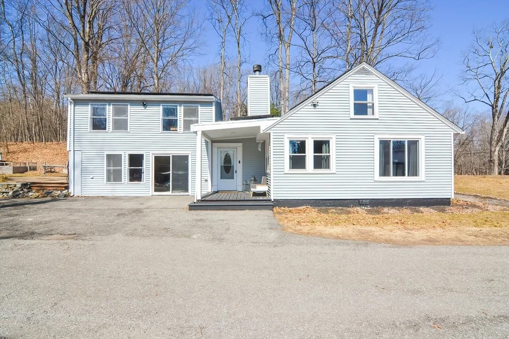 Unit for sale at 22 Corliss Hill Rd, Haverhill, MA 01830