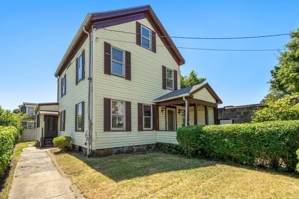 Unit for sale at 4 Magnolia Pl, Boston, MA 02125