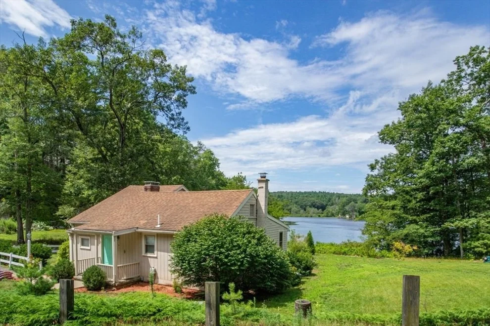 Unit for sale at 48 Lakeshore Dr, Norfolk, MA 02056