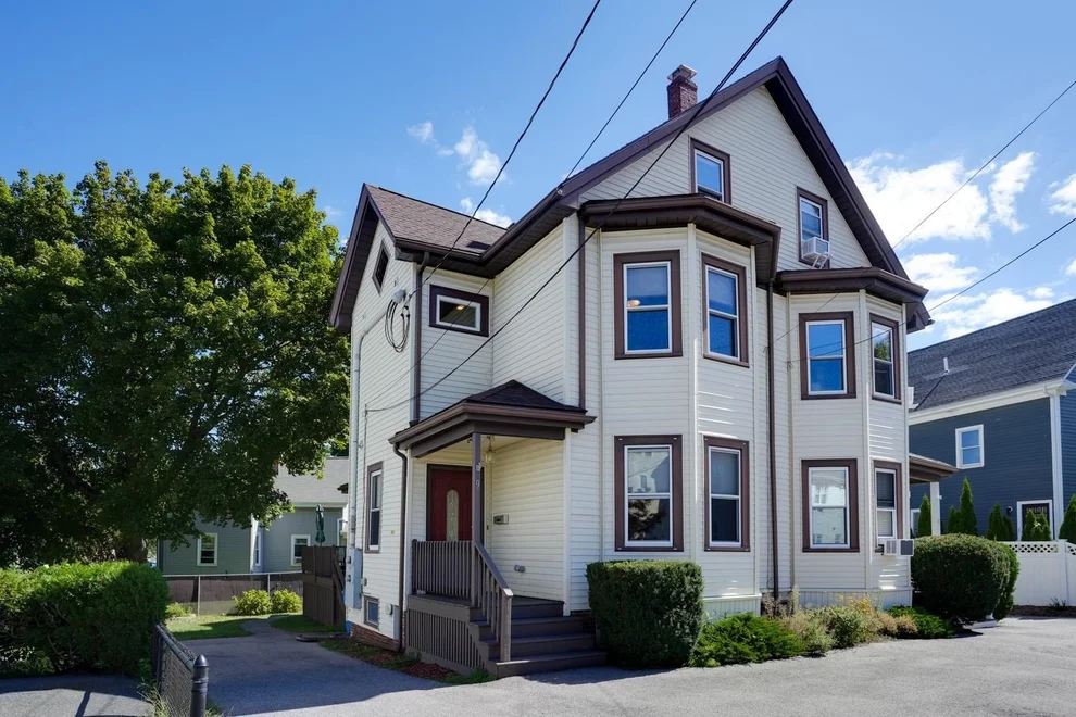 Unit for sale at 9 Ash St, Belmont, MA 02478