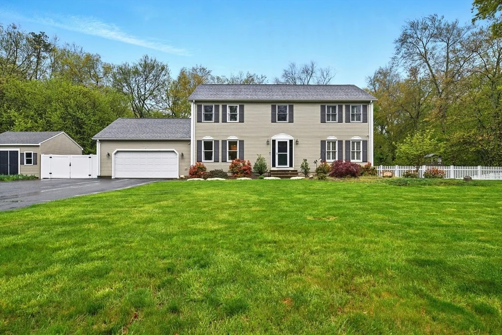 Unit for sale at 3 Pine Knoll, Southwick, MA 01077