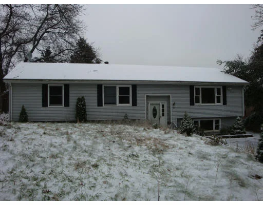 Unit for sale at 34-B Edgewood Rd, Southborough, MA 01772