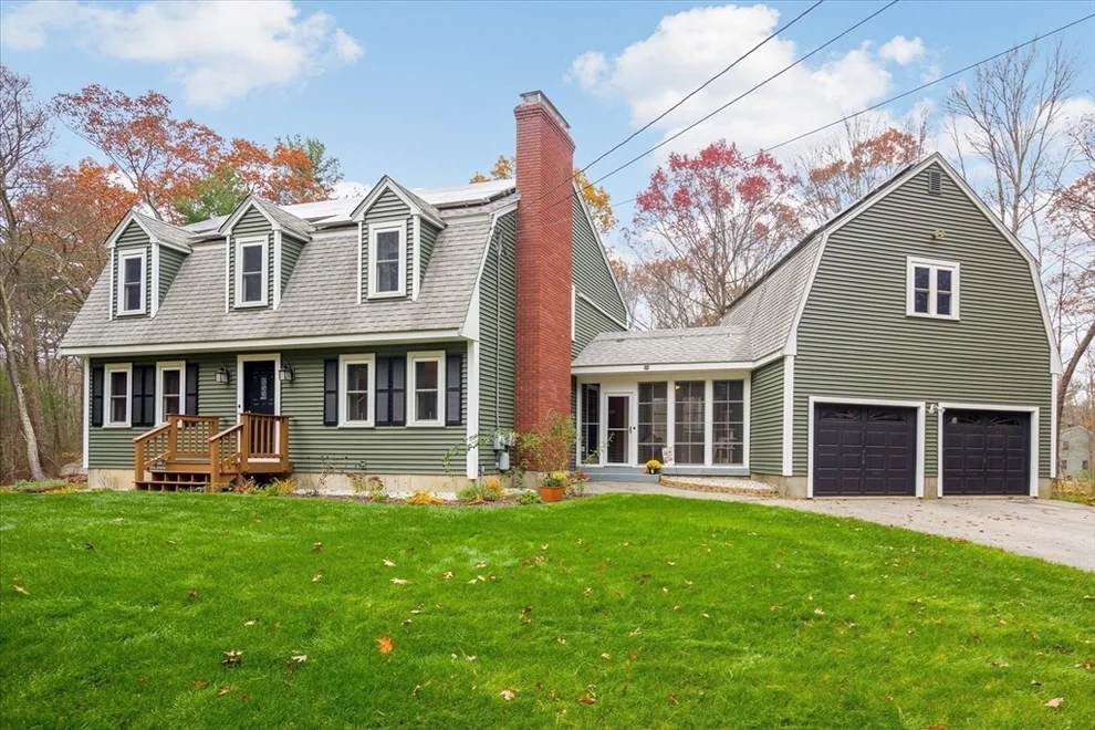 Unit for sale at 53 Asylum St, Mendon, MA 01756