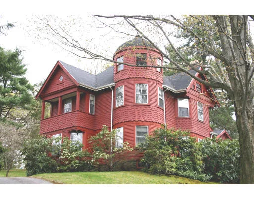 Unit for sale at 2 Maple Road, Winchester, MA 01890