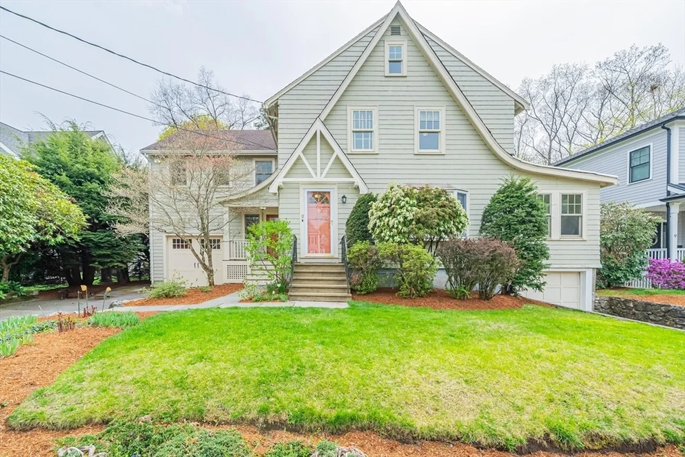 Unit for sale at 11 Hilltop Ave, Lexington, MA 02421
