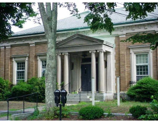 Unit for sale at 11 North St, Plymouth, MA 02360