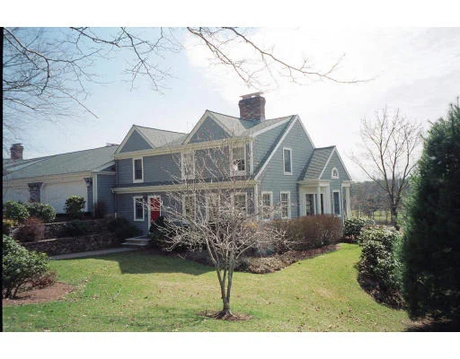 Unit for sale at 5 South Meadow Ridge, Concord, MA 01742