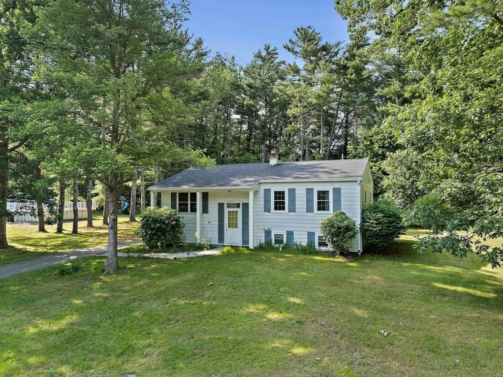 Unit for sale at 162 Plymouth Rd, Hanover, MA 02339