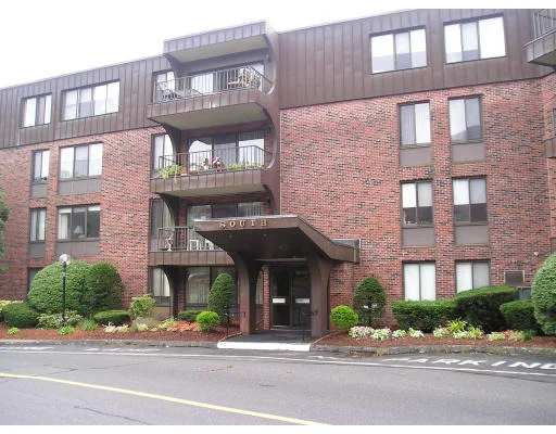 Unit for sale at 1002 Paradise Road, Swampscott, MA 01907