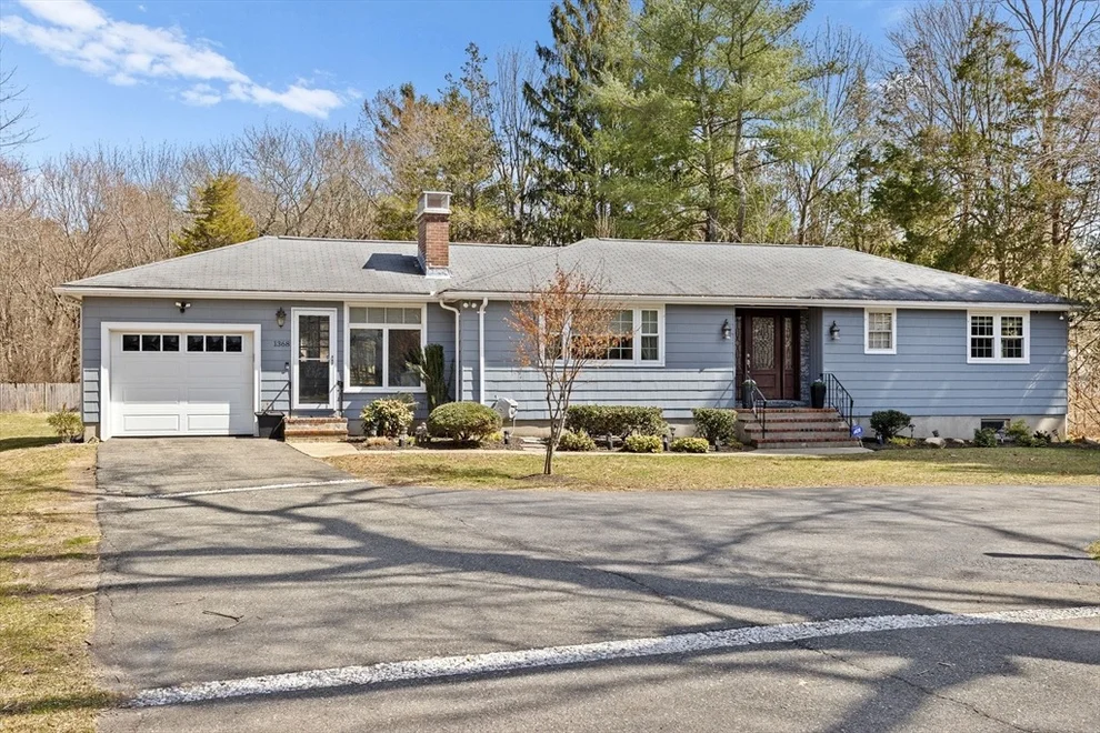 Unit for sale at 1368 Bay Rd, Stoughton, MA 02072