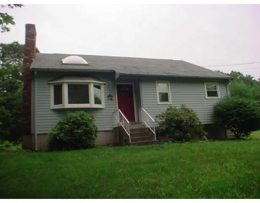 Unit for sale at 592 Massapoag Ave, Sharon, MA 02067