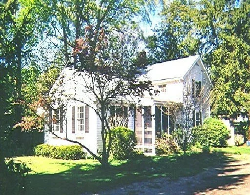 Unit for sale at 17 Cottage Street, Lexington, MA 02420