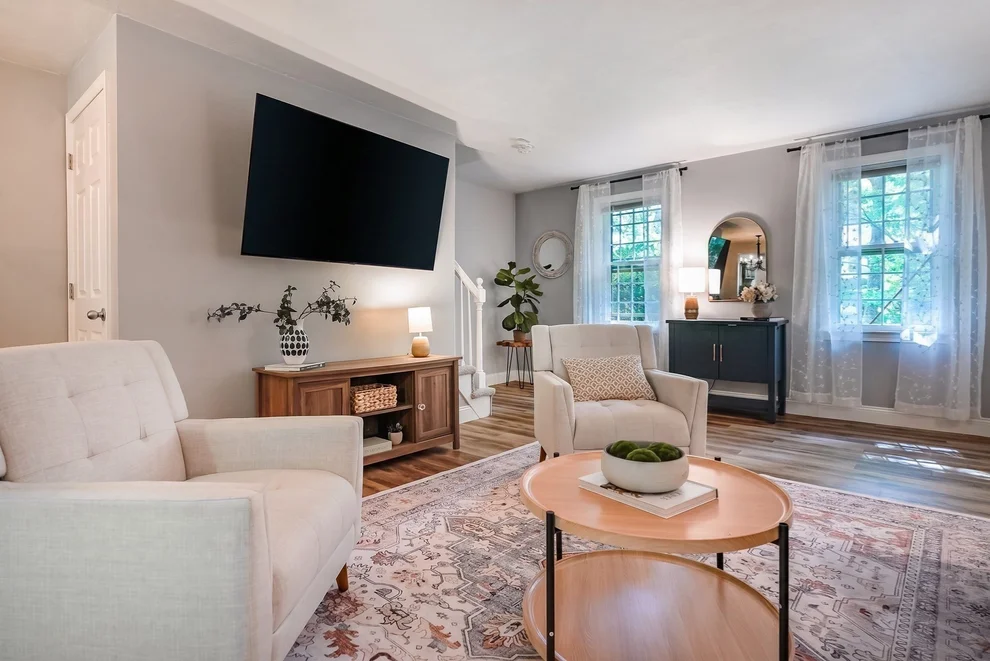 Unit for sale at 14 Old Meetinghouse Grn, Norton, MA 02766