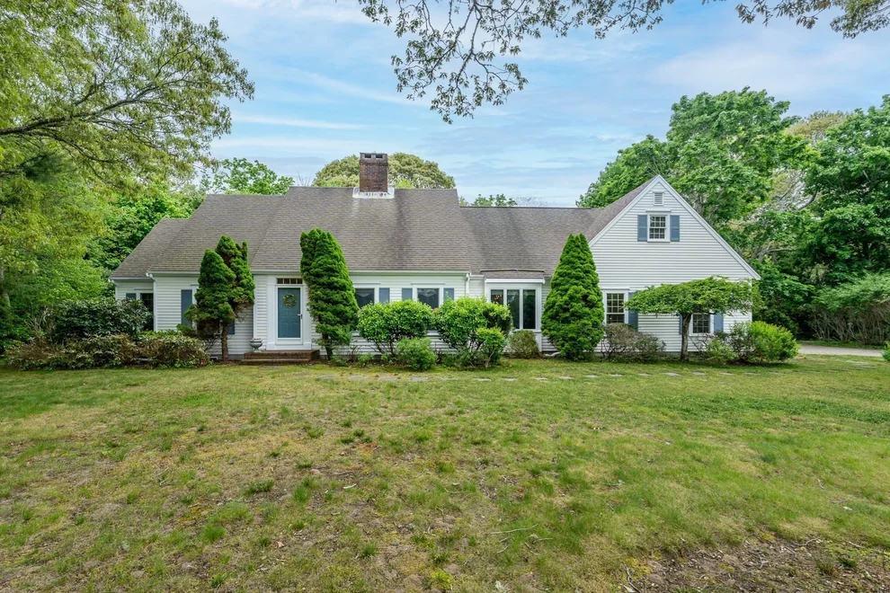 Unit for sale at 19 Elmcroft Way, Yarmouth, MA 02675