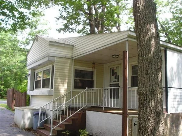 Unit for sale at 28 Seabrook Rd, Salisbury, MA 01952