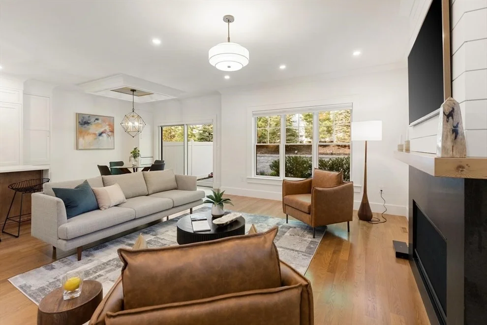 Unit for sale at 1124 Chestnut St, Newton, MA 02464