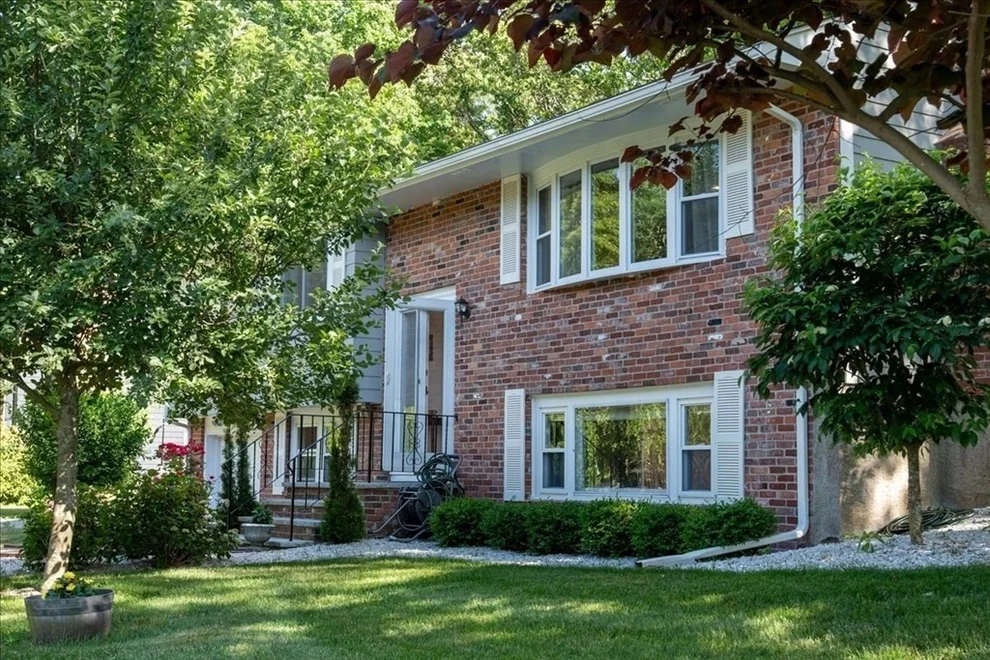 Unit for sale at 37 Lantern Ln., Sharon, MA 02067