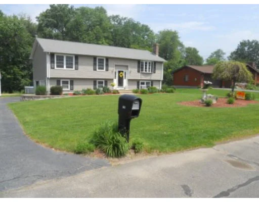Unit for sale at 143 Higher Brook Dr, Ludlow, MA 01056