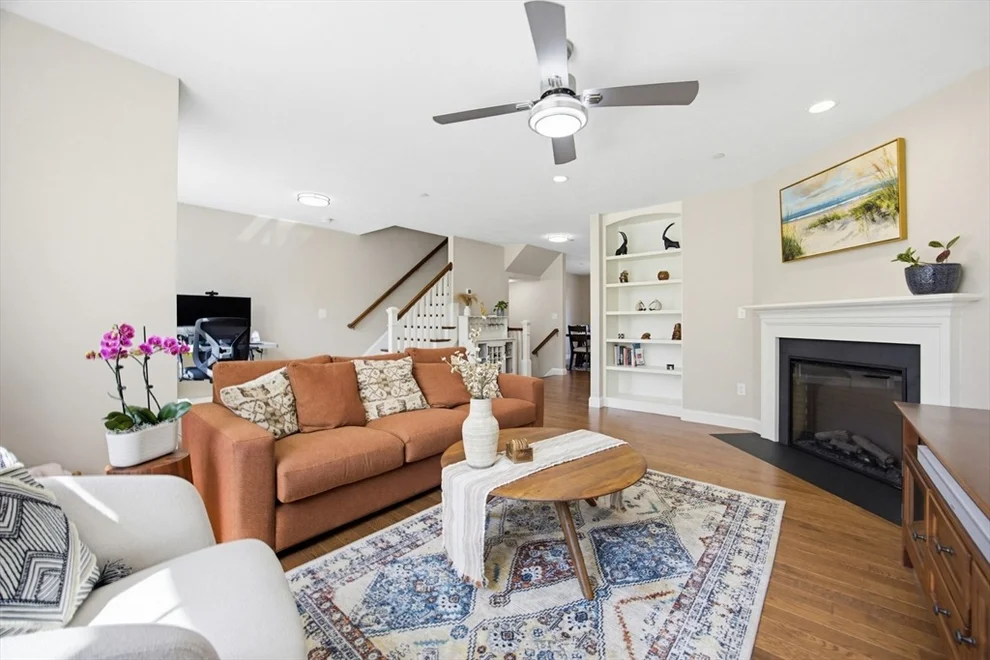 Unit for sale at 168 Lowell St, Wilmington, MA 01887