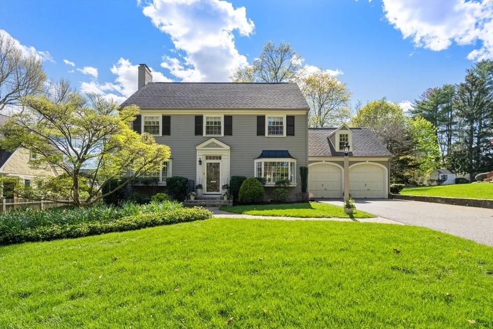 Unit for sale at 256 Robbins St, Milton, MA 02186