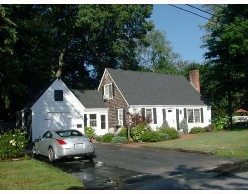 Unit for sale at 53 Lamson Road, Barrington, RI 02806