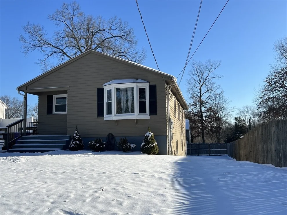 Unit for sale at 189 Waldorf St, Springfield, MA 01109