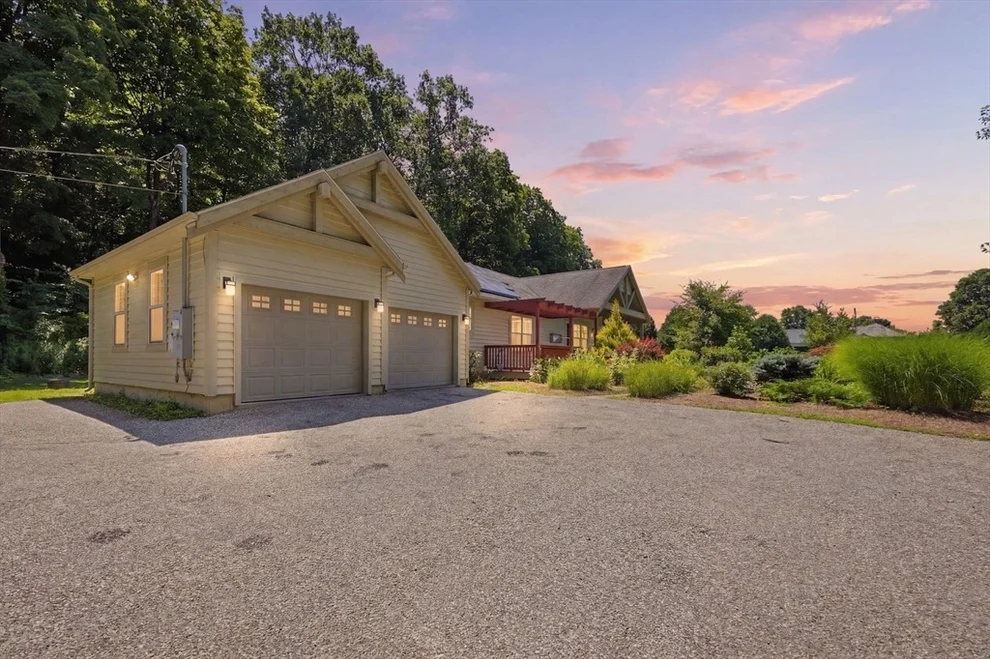 Unit for sale at 250 N Main St, Sunderland, MA 01375