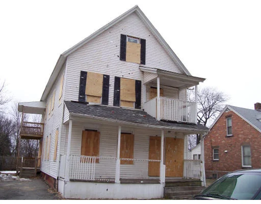 Unit for sale at 174-176 Massasoit St, Springfield, MA 01107