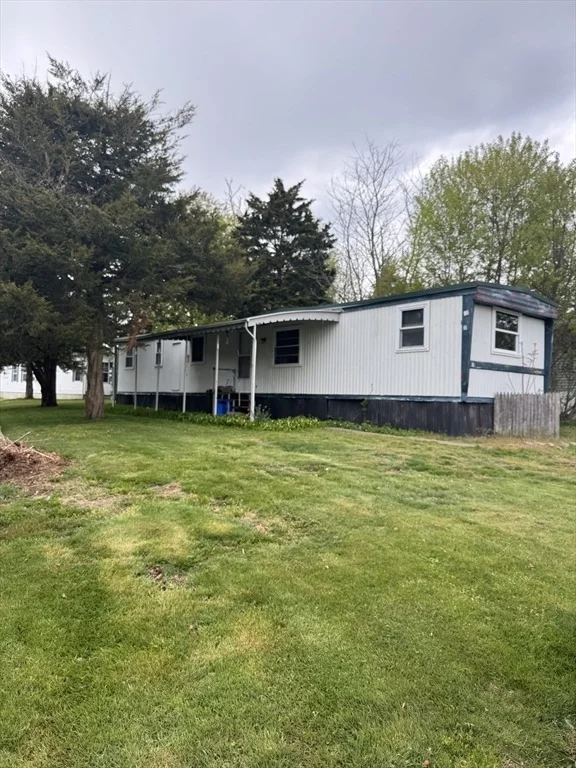 Unit for sale at 301 Bulgarmarsh Rd, Tiverton, RI 02878
