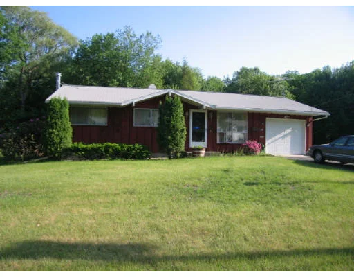Unit for sale at 48 Susanne Dr, Northbridge, MA 01588