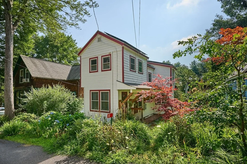 Unit for sale at 34 Laurel Park, Northampton, MA 01060