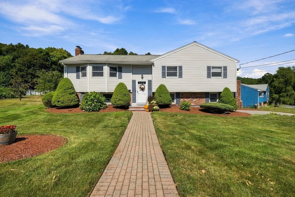 Unit for sale at 7 Princeton Street, Peabody, MA 01960