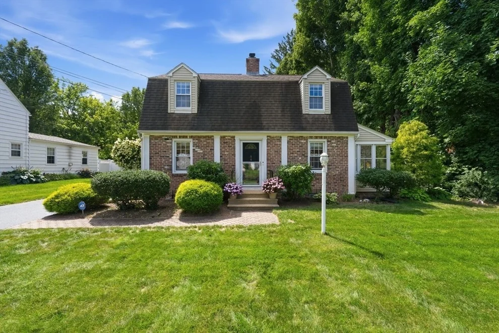 Unit for sale at 34 Harwich Road, West Springfield, MA 01089