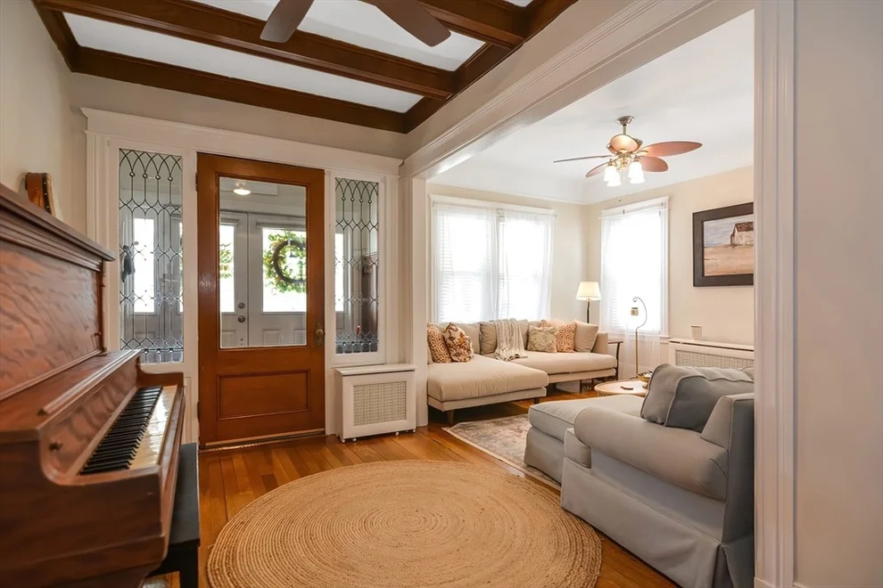 Unit for sale at 2 Peirce Rd, Lynn, MA 01902