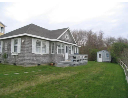 Unit for sale at 16 Oliver, Mattapoisett, MA 02739