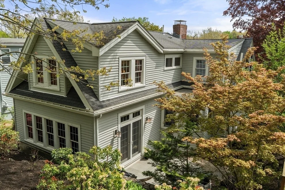 Unit for sale at 14 Arlmont Street, Arlington, MA 02476
