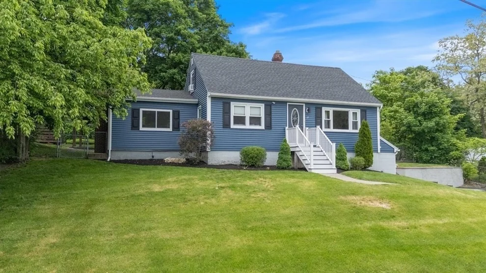 Unit for sale at 25 Charles St, Dracut, MA 01826