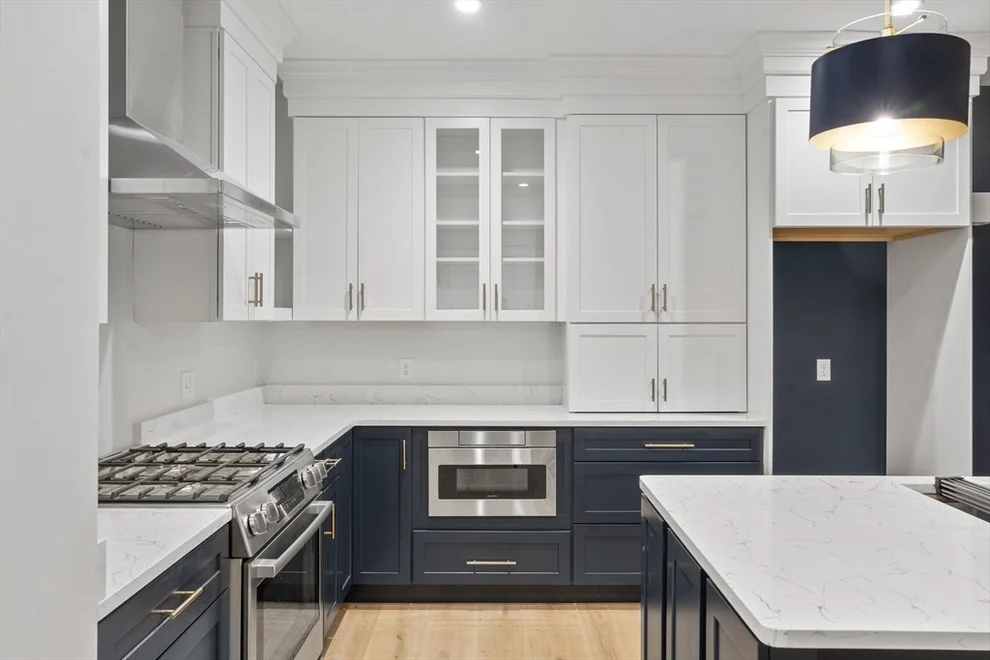 Unit for sale at 134 Court St, Plymouth, MA 02360
