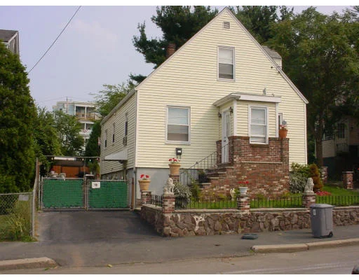 Unit for sale at 121 Hichborn St., Revere, MA 02151