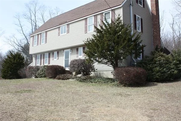 Unit for sale at 9 Country Club Lane, Plaistow, NH 03865
