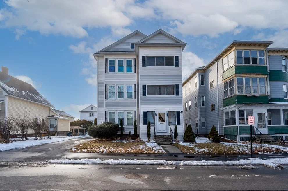 Unit for sale at 7 Wabash Avenue, Worcester, MA 01604