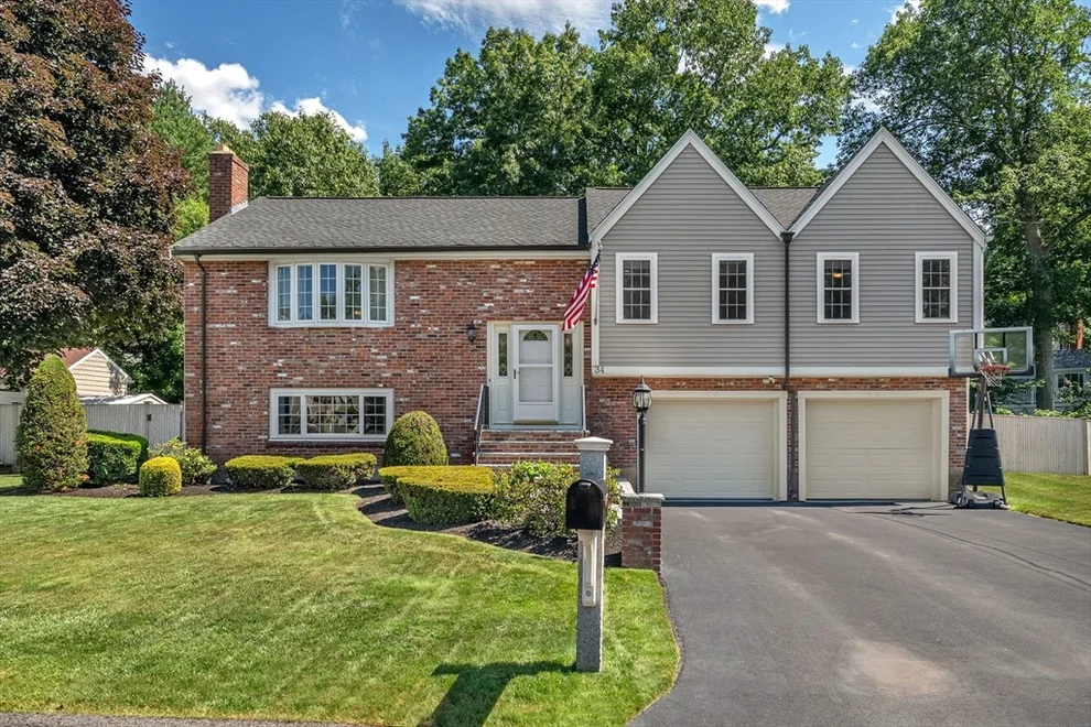 Unit for sale at 34 Judith Cir, Dedham, MA 02026