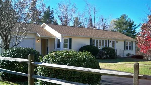 Unit for sale at 32 G H Wilson Rd, Spencer, MA 01562