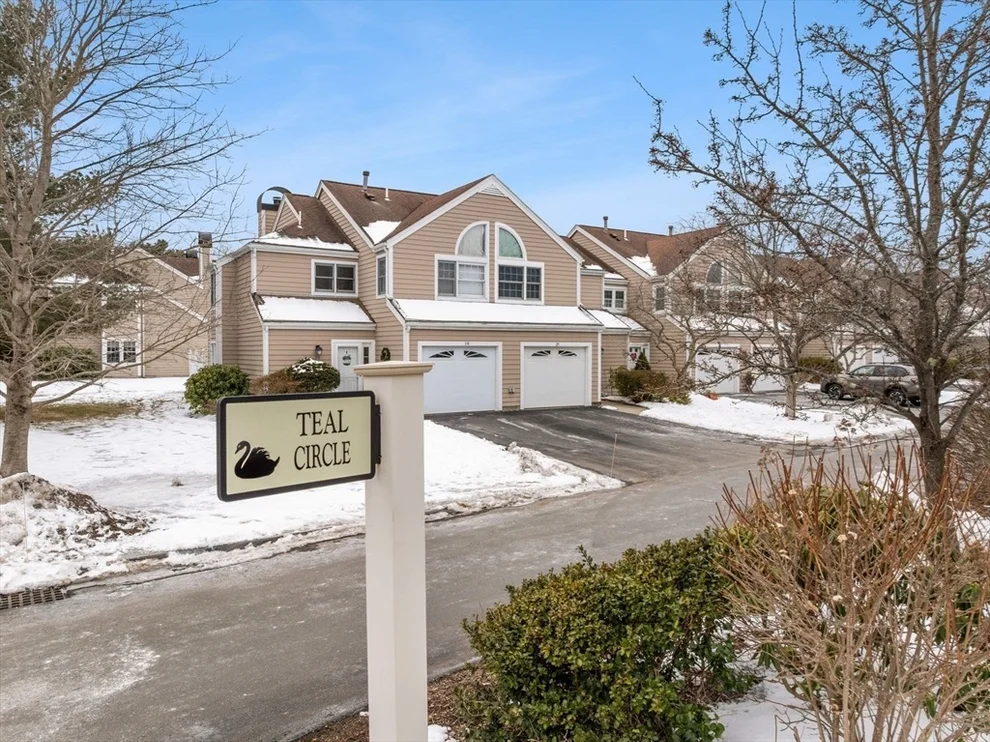 Unit for sale at 29 Teal Cir, Walpole, MA 02081
