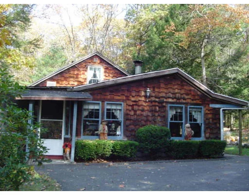 Unit for sale at 150 Drury Lane, Northampton, MA 01060