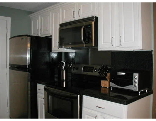 Unit for sale at 2 Walden Dr, Natick, MA 01760