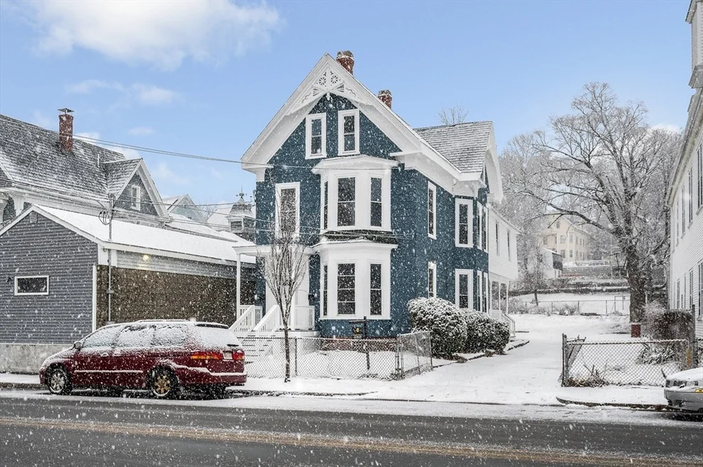 Unit for sale at 411 Washington St, Haverhill, MA 01832